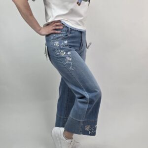 Jeansy damskie haftowane z cekinami wide leg